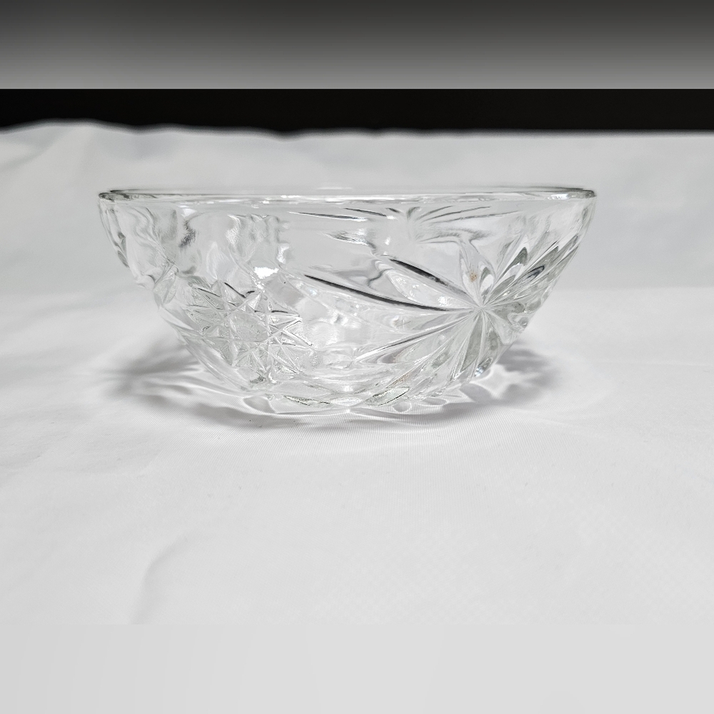 Anchor Hocking "Early American Prescut" (EAPC) Bowl